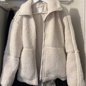 Pilejacka från H&M xs - Endast använd utan prislapp 