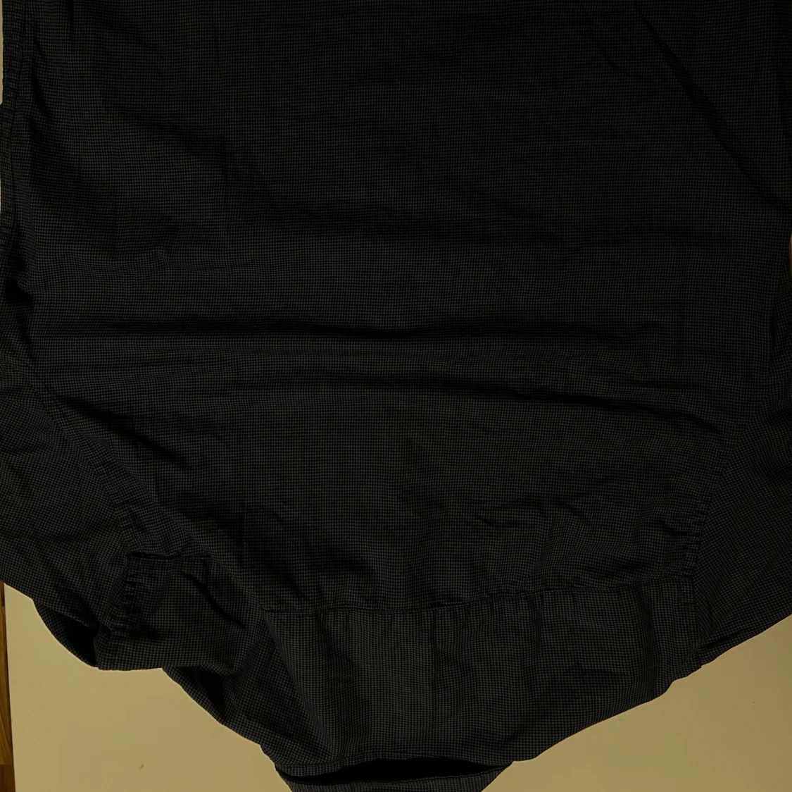 Mörkblå rutig skjorta från Kappahl - 91