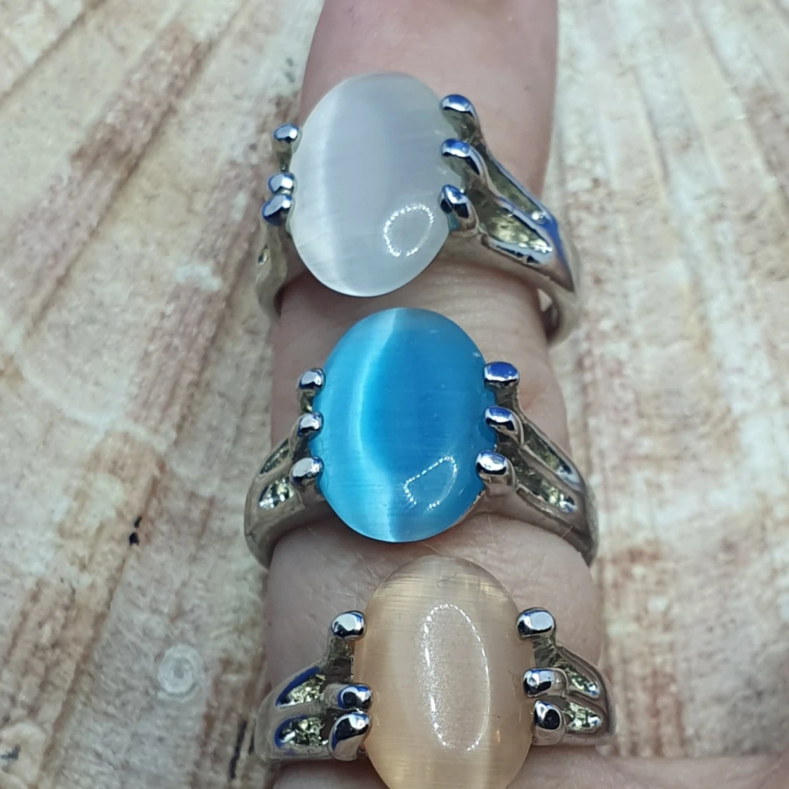 Ring med blå cateye st 17.5 - 1