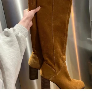 Mockaboots - Som nya, nypris 2300