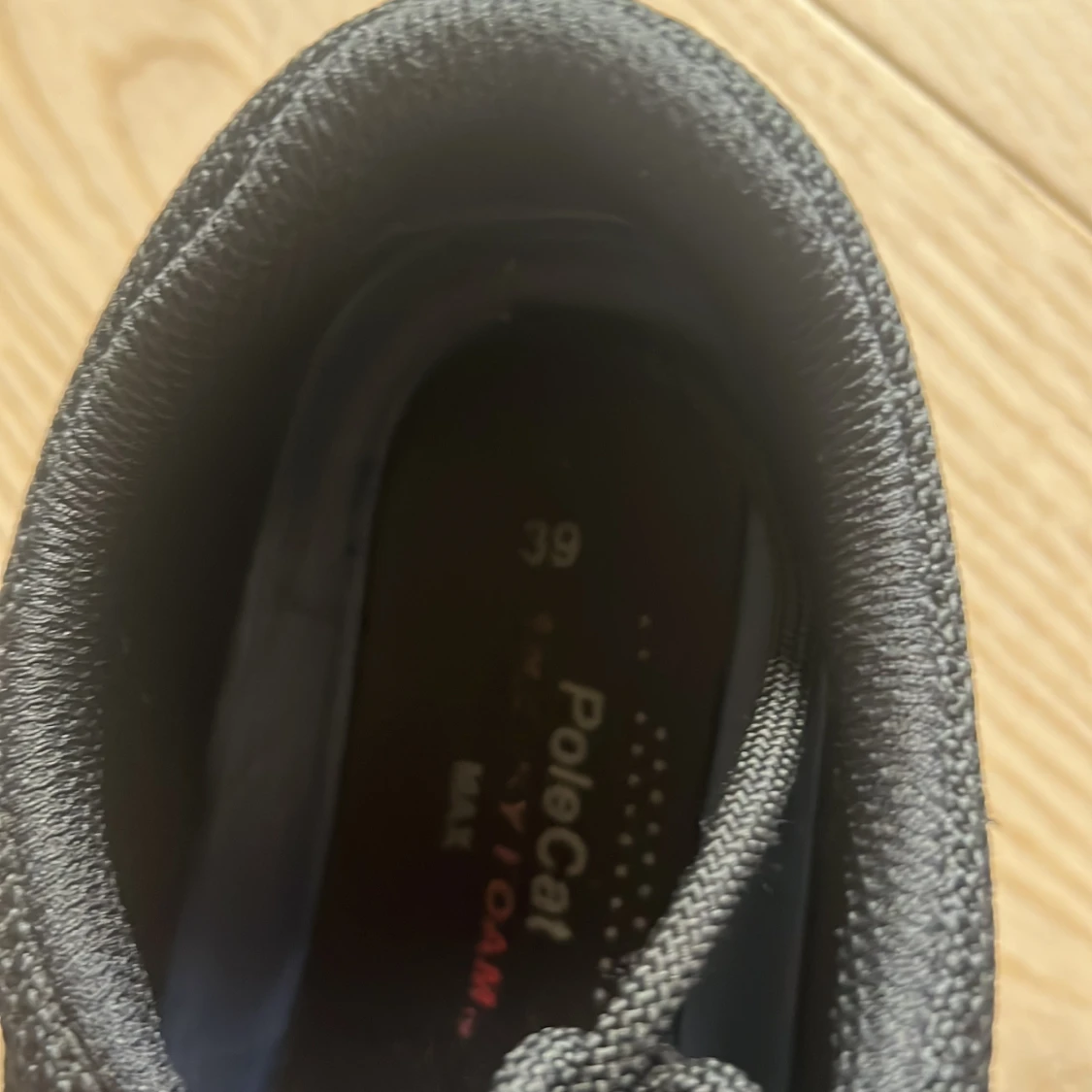   Sköna promenadskor  - 92