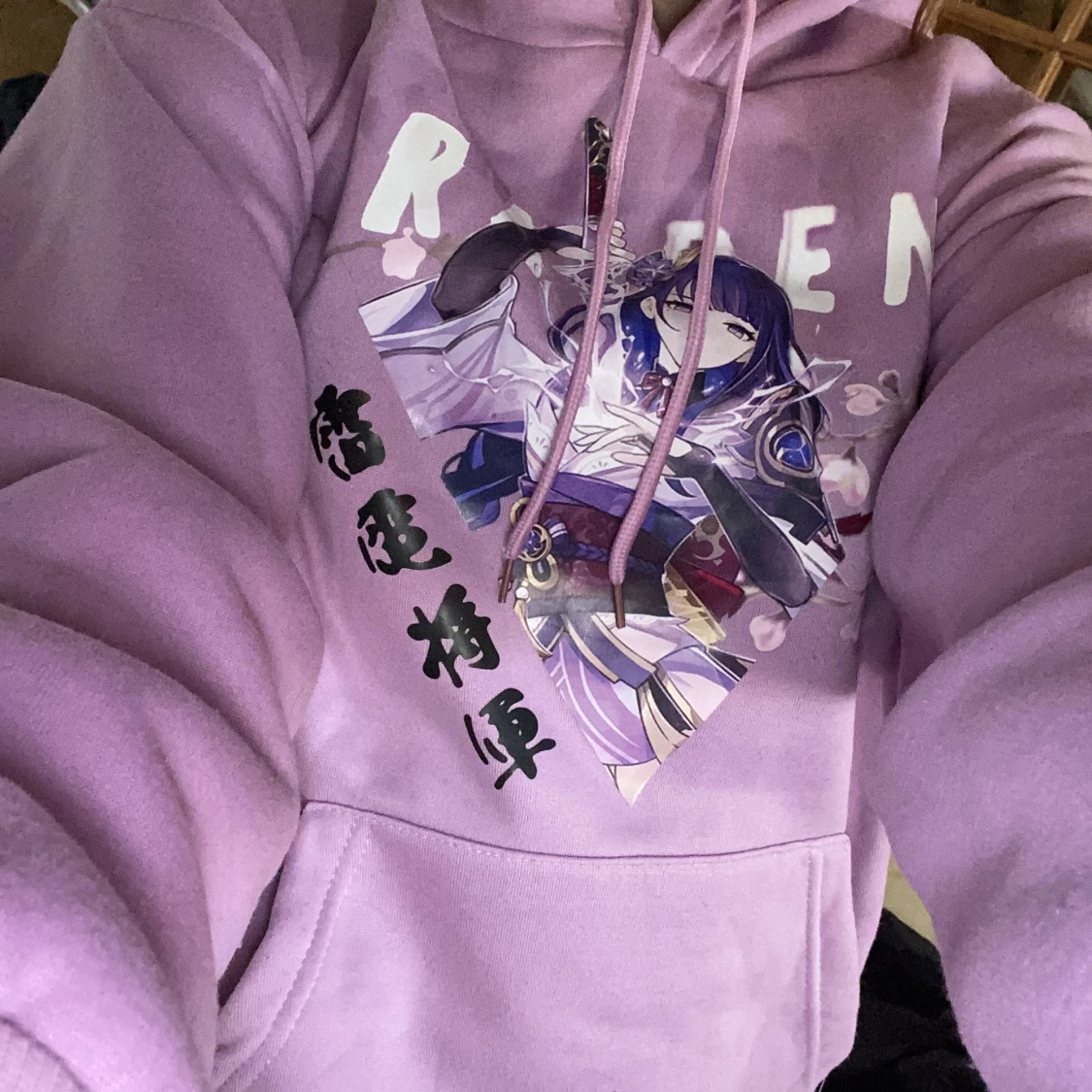 Fin och skön Genshin impact hoodie - 92