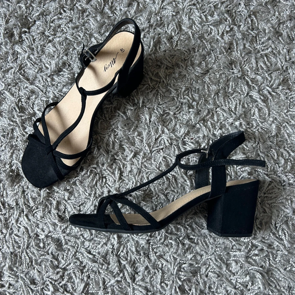 Svarta klackskor - 90