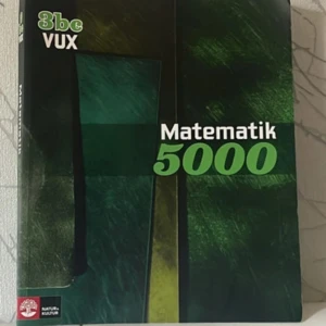 Matematik 3bc vux - Bra skick, endast använd i 5 veckor på komvux undervisning. Inget skrivet eller sönder i boken☺️🤍