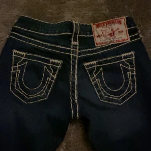 True religion jeans - Jätte fina low waist bootcut jeans i väldigt fint skick💞💞