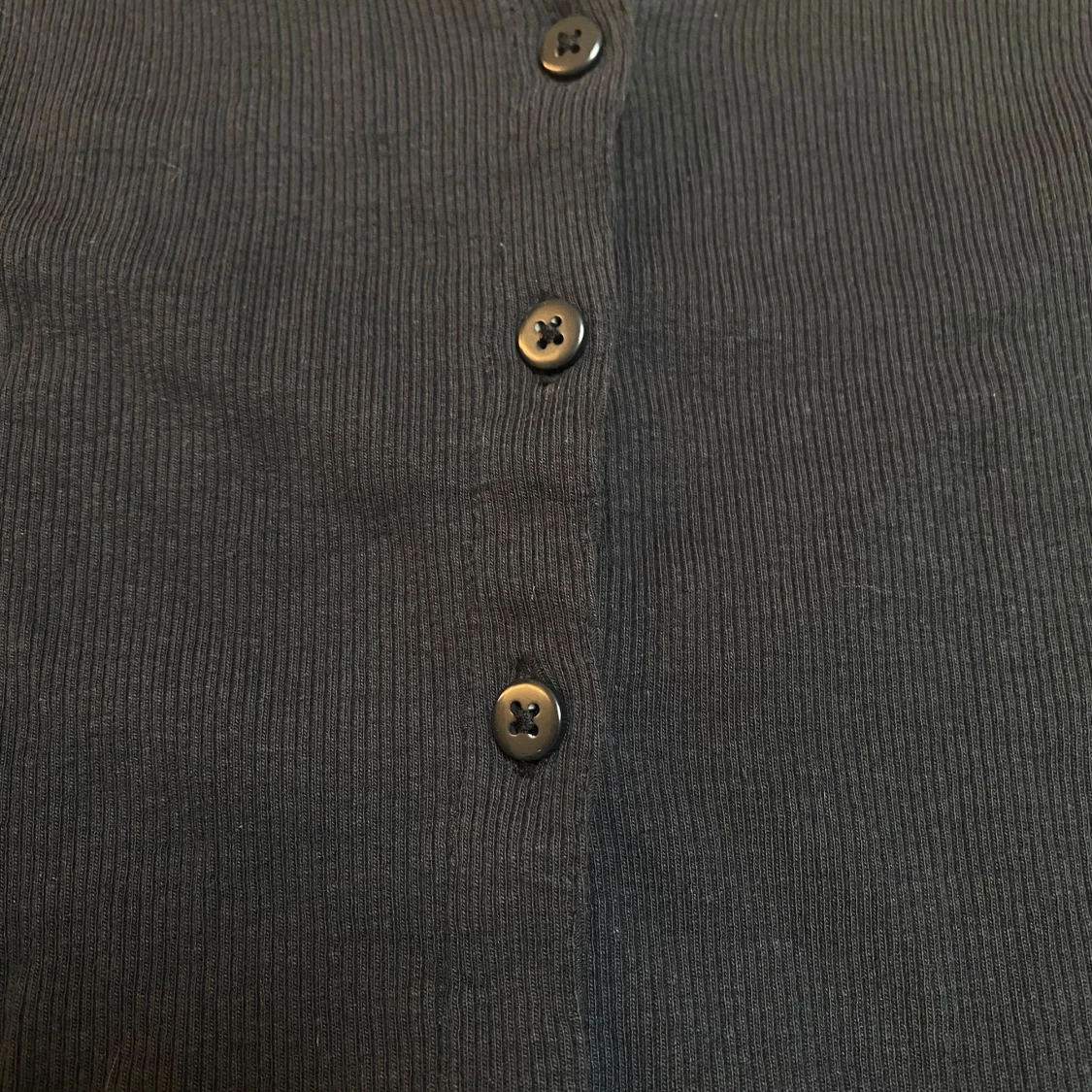 Tröja med knappar - 90