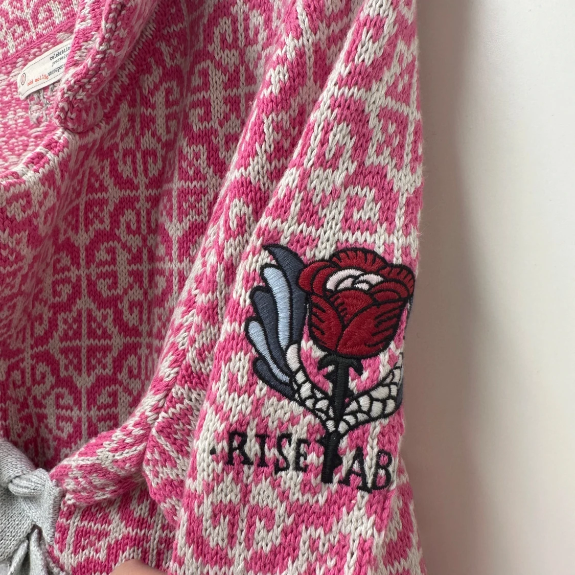 Rosa mönstrad jacka från Odd Molly - 91