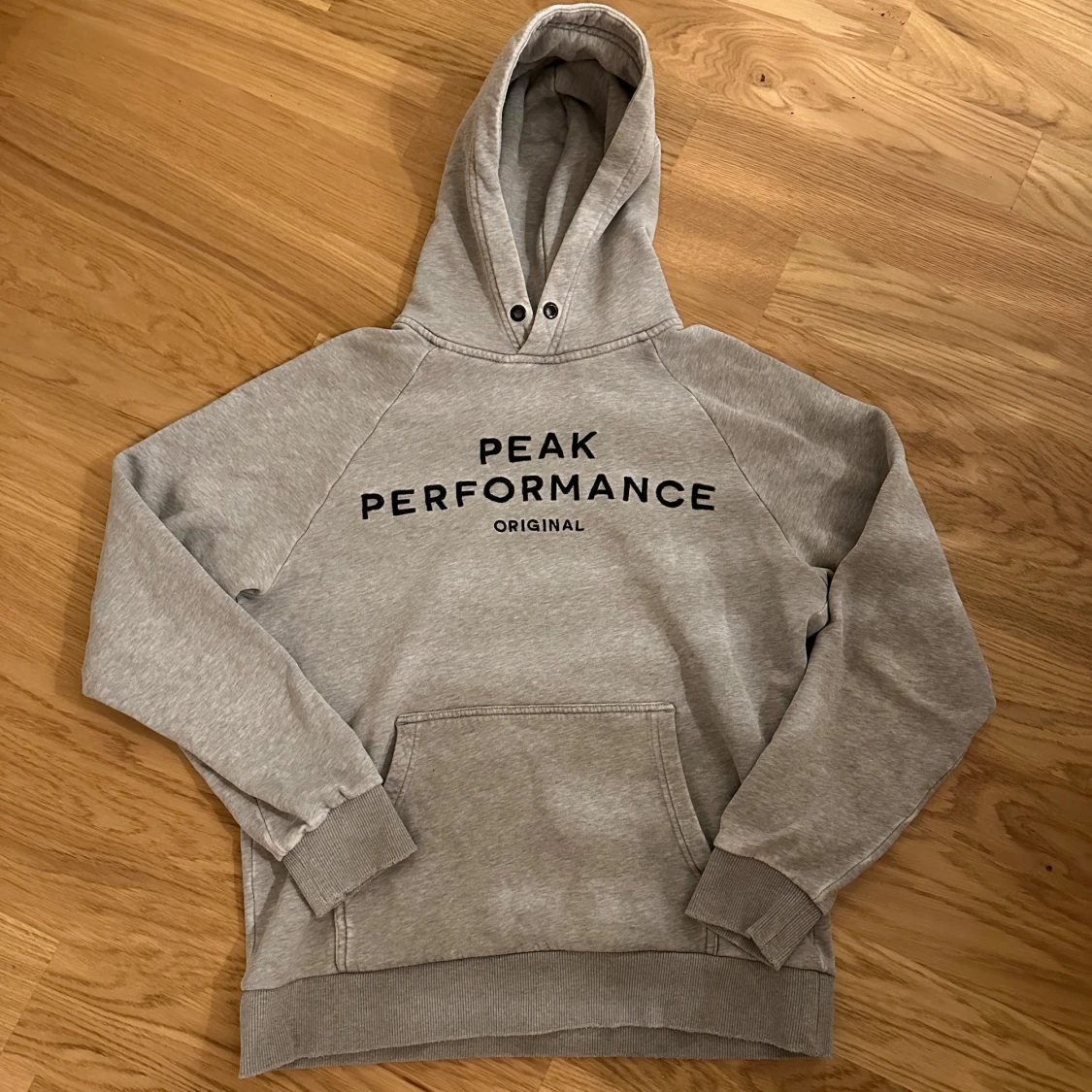Peak performance hoodie