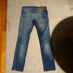 jack and jones jeans slim glenn - 30/30  jätte fint skick