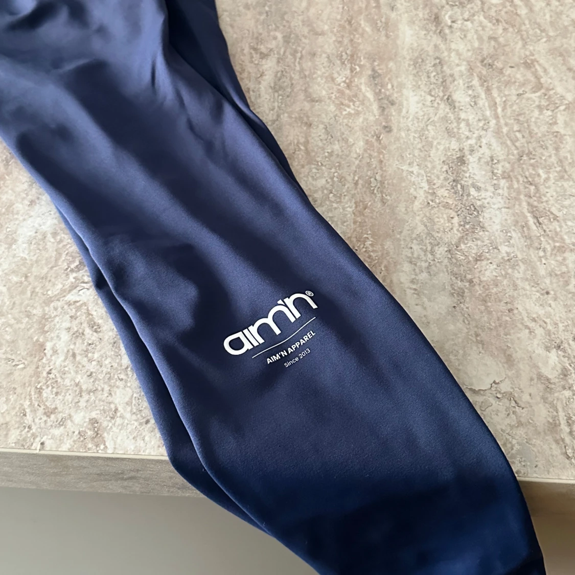 Mörkblå leggings från Aim'n - 90