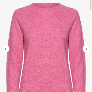 Vero Moda tröja - Säljer min superfina rosa vero moda tröja i storlek XS. Knappt använd.❤️