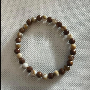 Armband  - Frakt tillkommer 