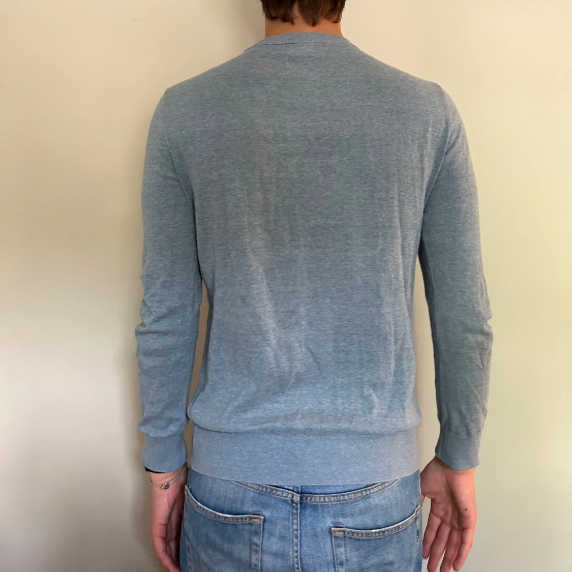 Ljusblå långärmad tröja - 90