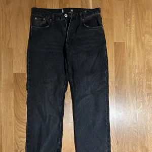 Lågmidjade jeans zara  - Lågmidjade jeans från zara