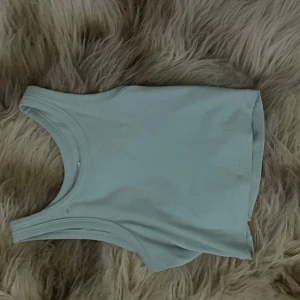 Blå tröja  - Blå tröja