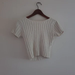 Vit top - Hyggligt skick