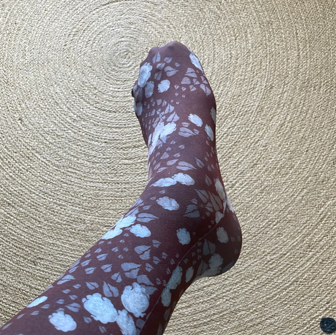Floral pantyhose 