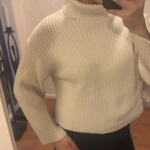 stickad polo tröja - Har haft ett tag, men kvaliten har varit över förväntad