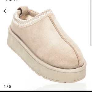 Skor från lager 157 - Väldigt populära skor från lager 157, de passar ej mig och är slut överallt så kan inte byta så säljer dem ist. Aldrig använda prislapp kvar osv 