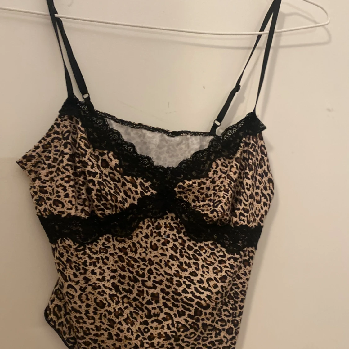 Leopard linne - 92
