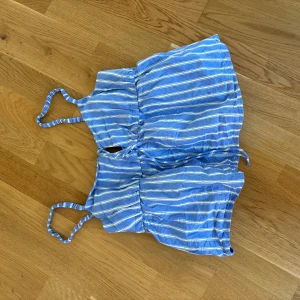 Linne - Söt topp! Oanvänd!