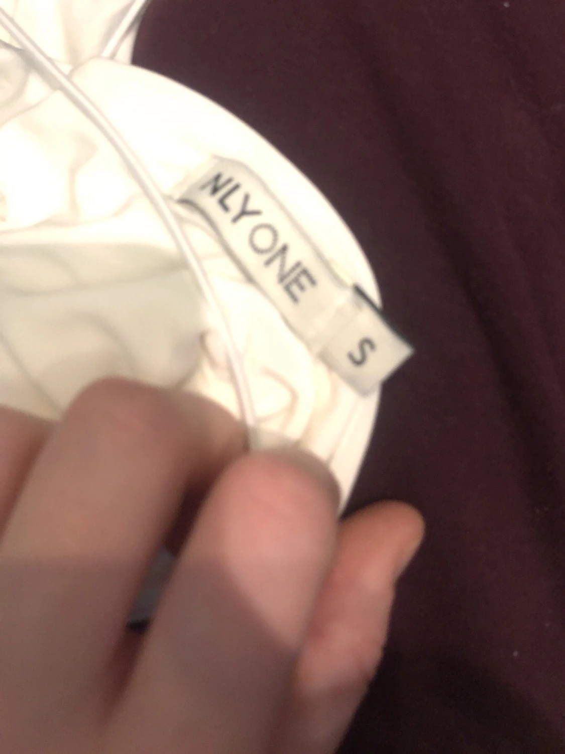 Vit kort klänning med snörning - 4