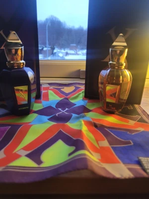 Xerjoff Accento, Xerjoff La Capitale - Selling Xerjoff La Capitale 50ml & Accento  Price per Piece: Xerjoff La Capitale: 1399kr Xerjoff Accento: 1099kr  Both are bought at Deloox, La capitale has 75% left and accento has been sprayed 6 sprays only and is 1 day old!  Both are guaranteed authentic and comes with all original packaging, if you need more pictures then DM me