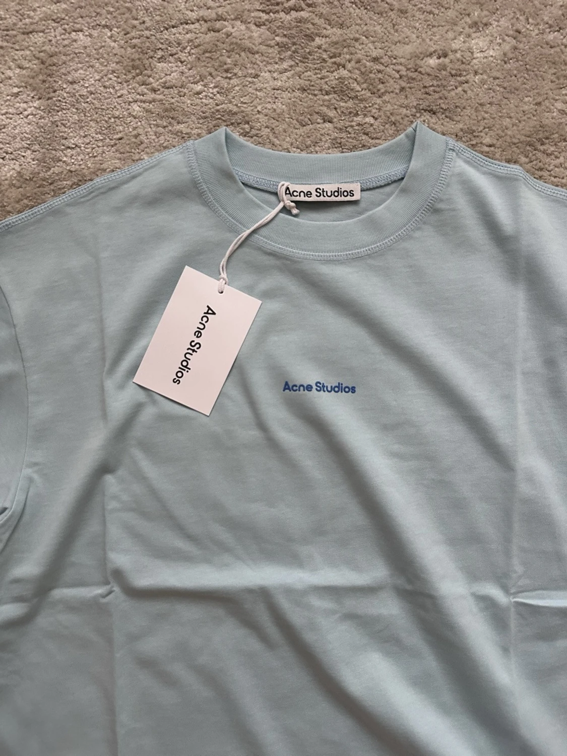 Ljusblå Acne Studios t-shirt
