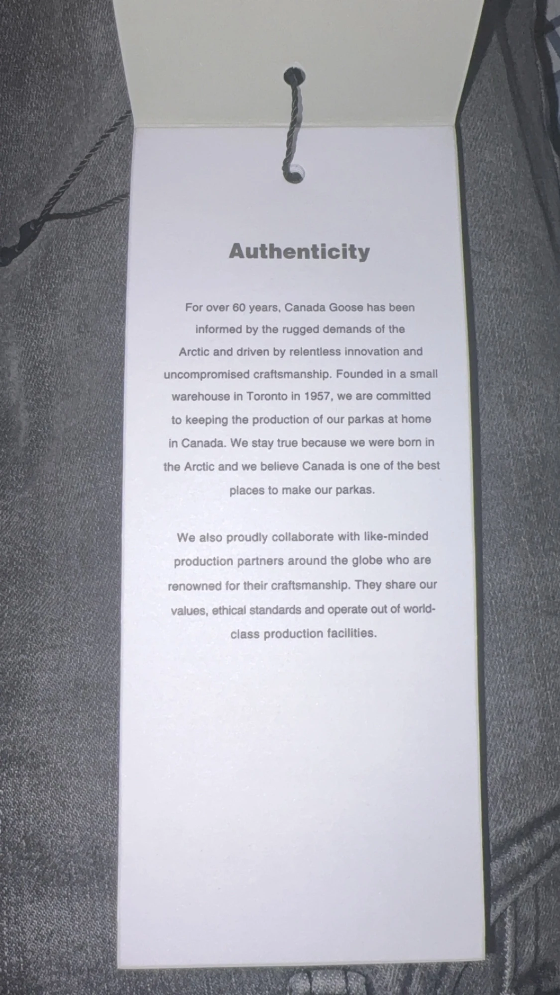 Svart pufferjacka från Canada Goose - 5