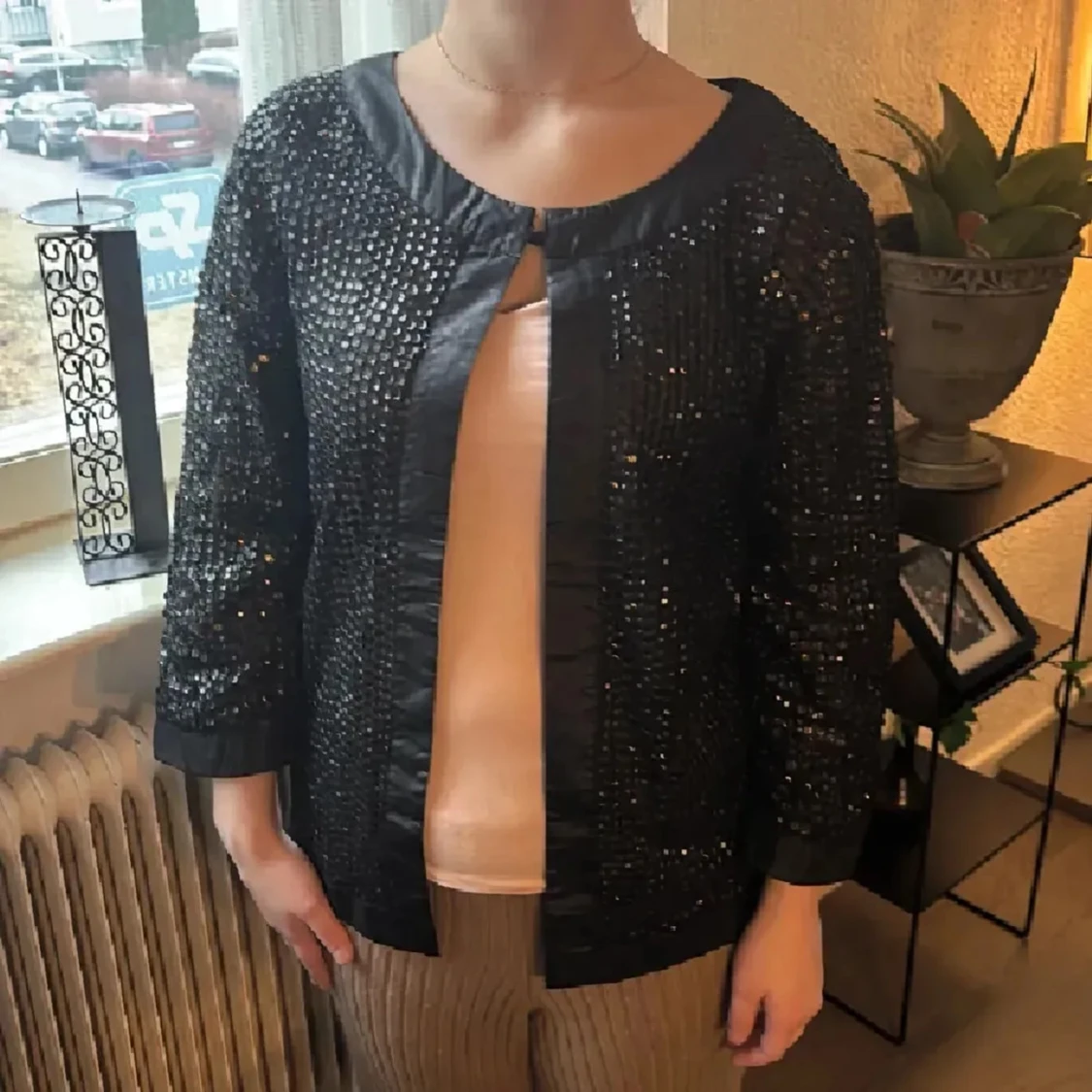 Svart paljettjacka från Zara Collection - 3