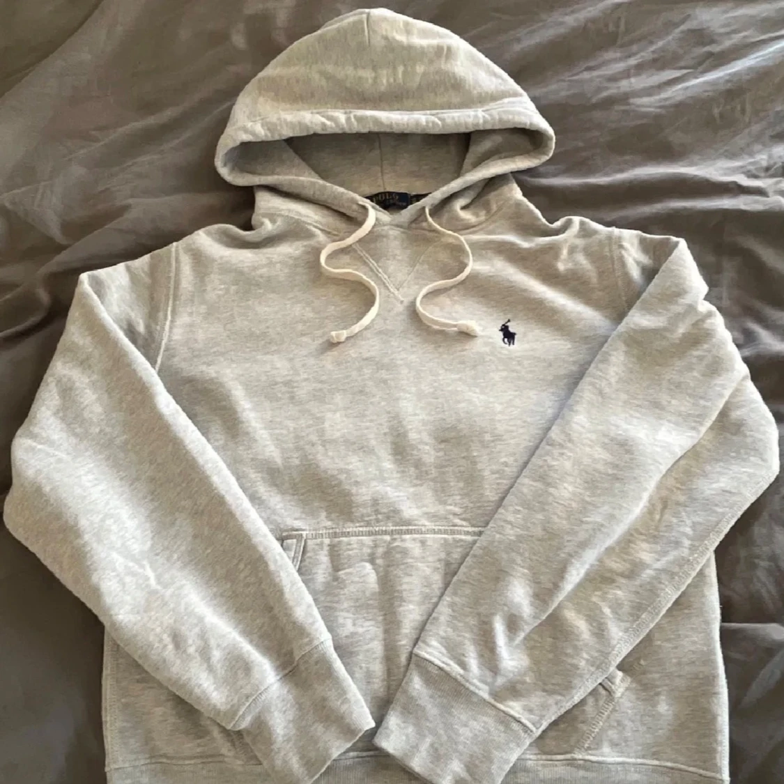 Grå hoodie från Polo Ralph Lauren XS