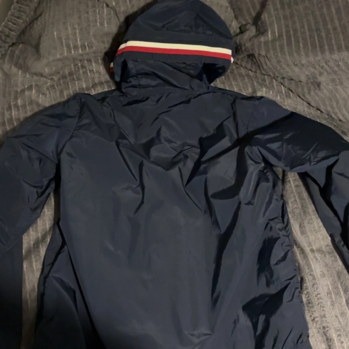 Mörkblå vindjacka från Moncler - 1