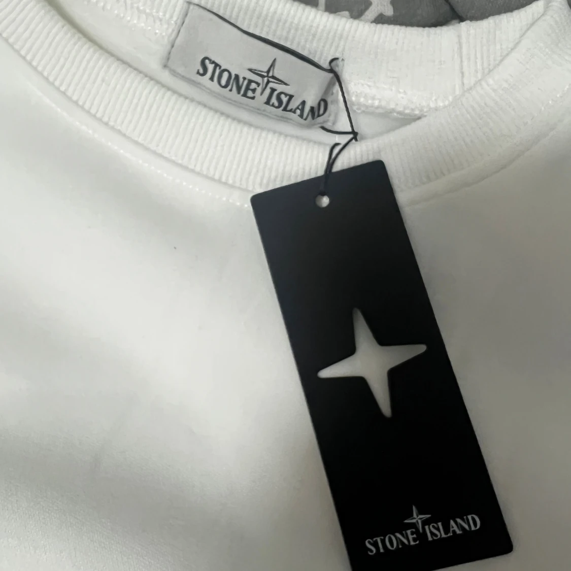 Vit sweatshirt från Stone Island - 3