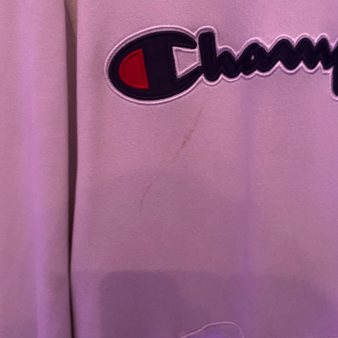 Vit hoodie från Champion  - 3