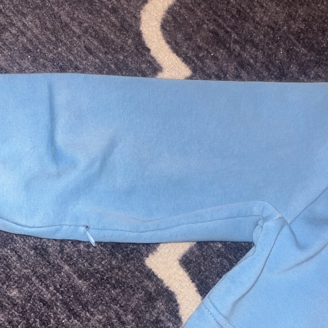 Blå hoodie från Hoodrich med tryck - 2