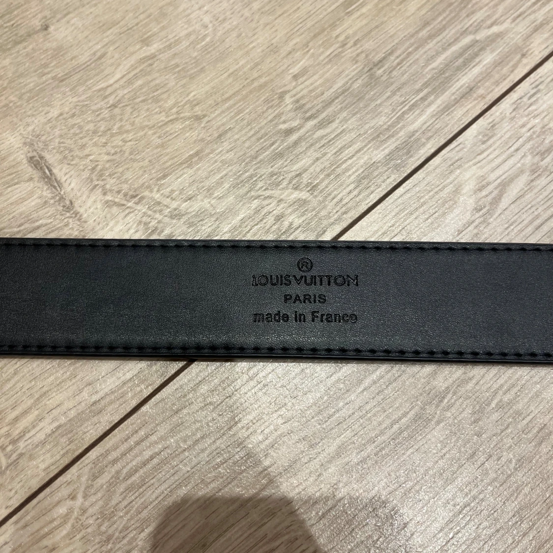 Louis Vuitton svart skinnbälte - 2