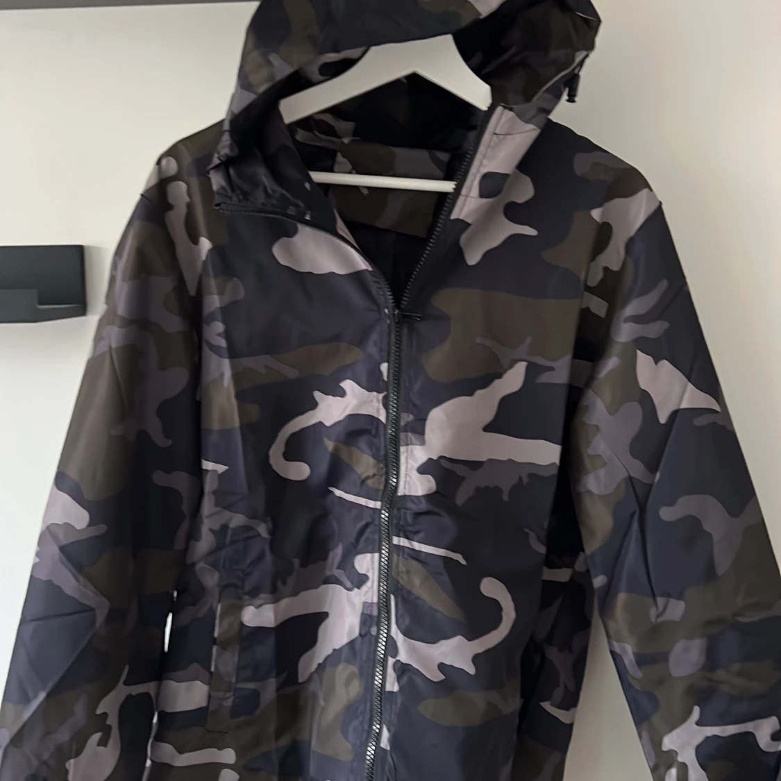 Camouflage windbreaker  från Lindfors