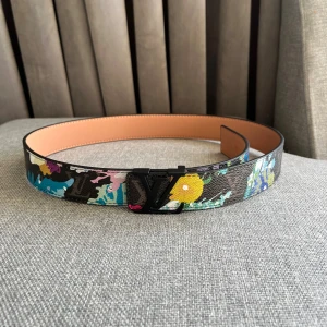 Bälte - Bälte i ny skick.