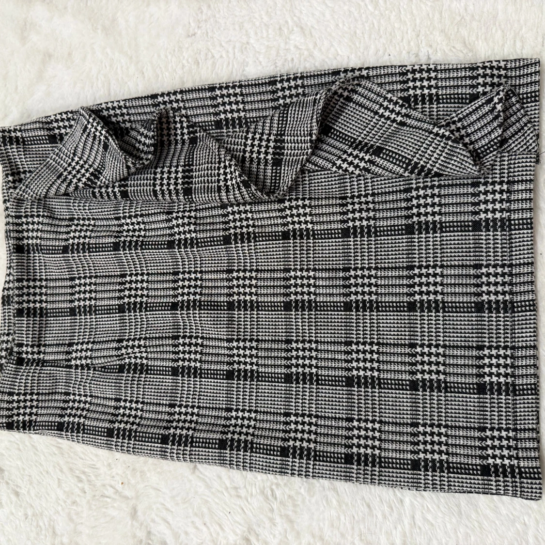 Rutig kortkjol från Bubbleroom