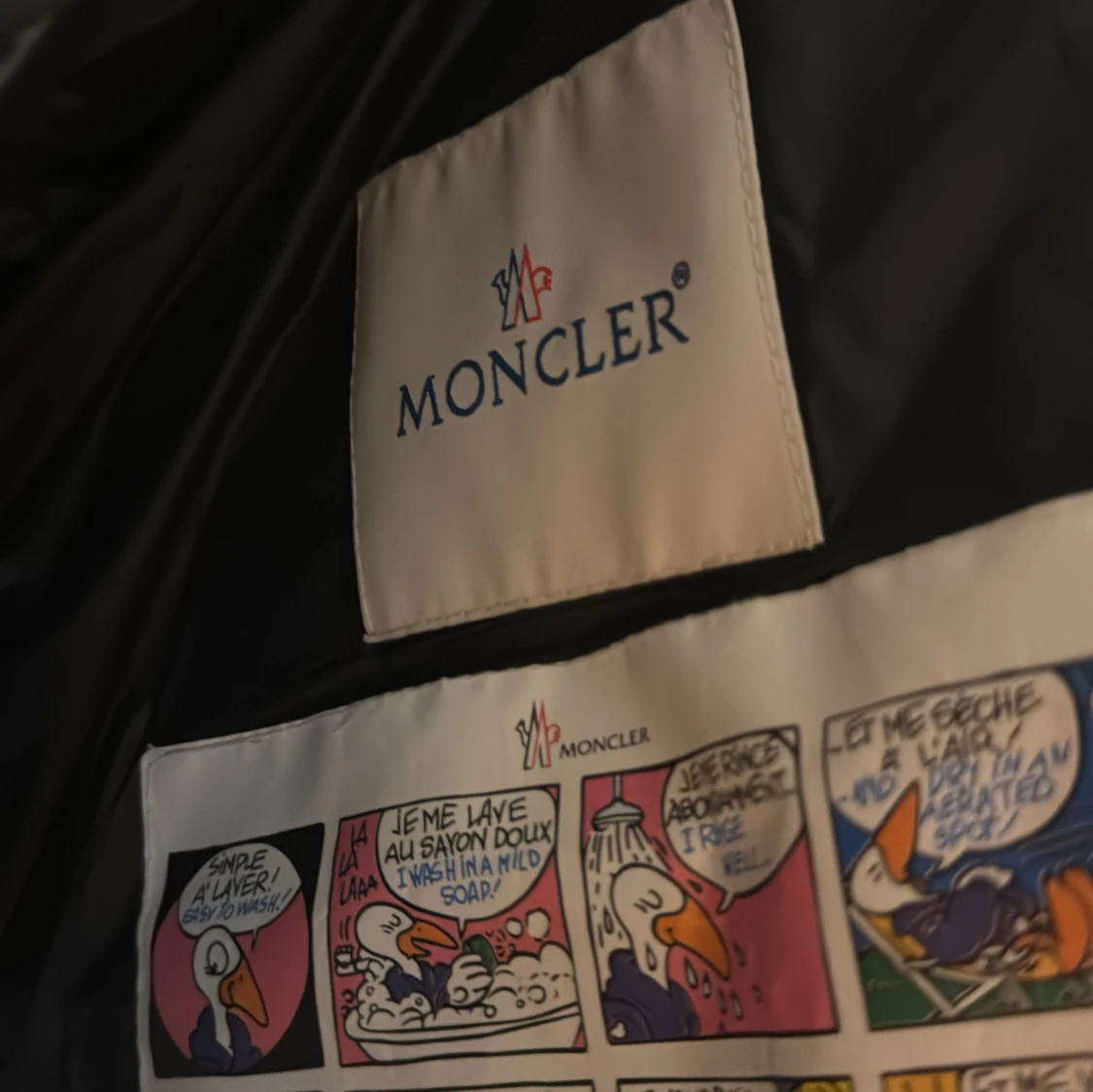 Svart dunväst från Moncler - 3