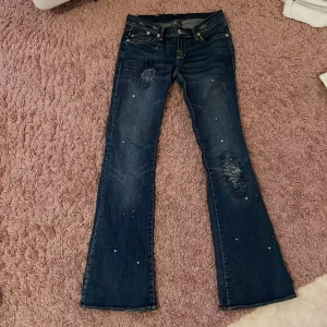 Victoria Beckham low Waits jeanse  - Säljer dessa vintage Victoria Beckham jeanse.dom är low waist och aldrig använt.💋💋