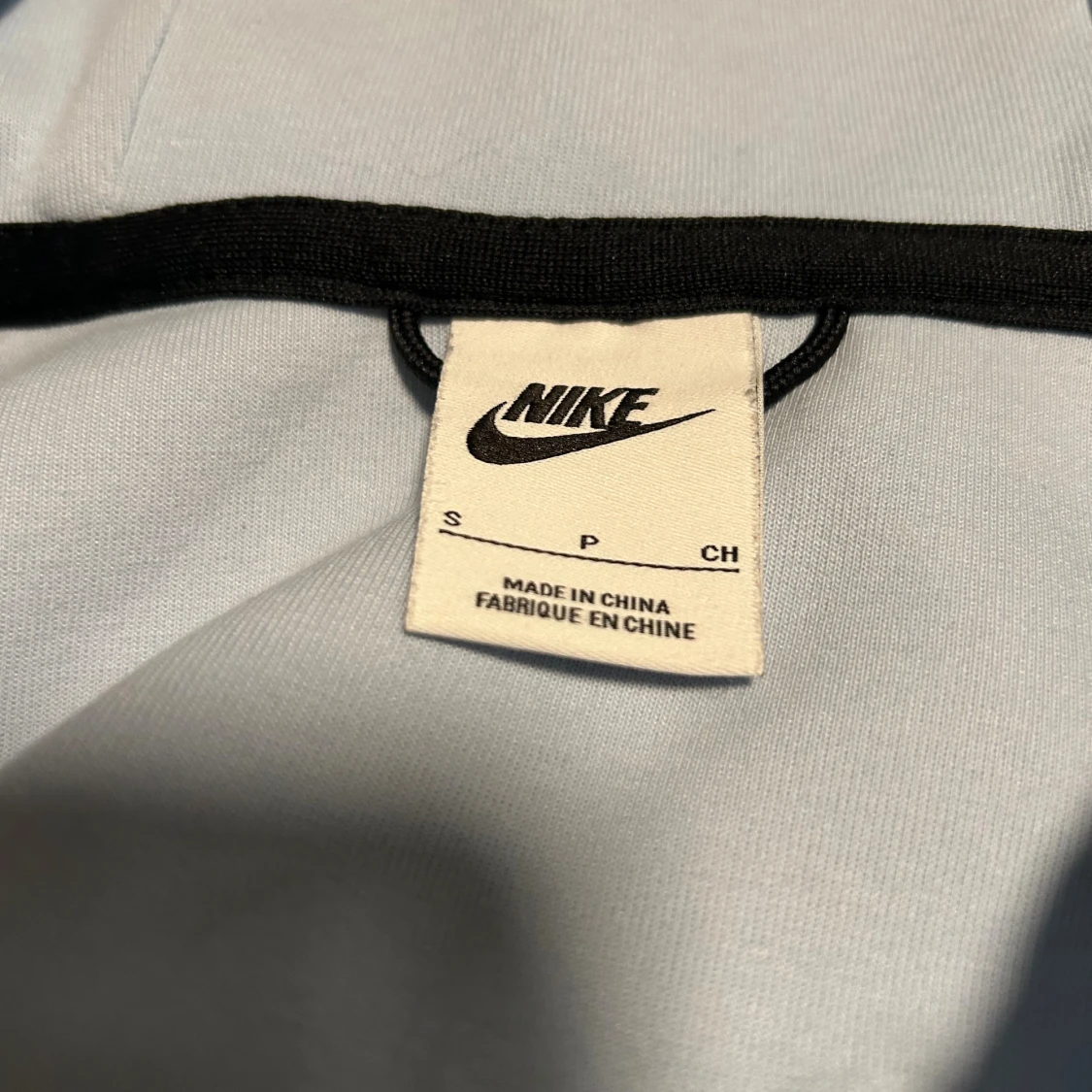 Ljusblå Nike hoodie med dragkedja - 1