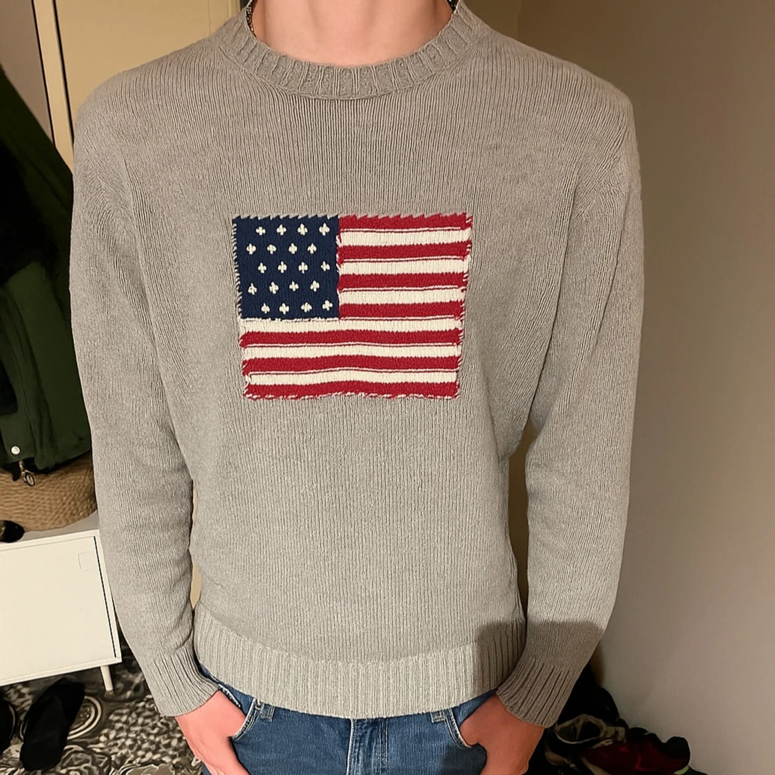 Grå stickad tröja GANT med USA-flagga