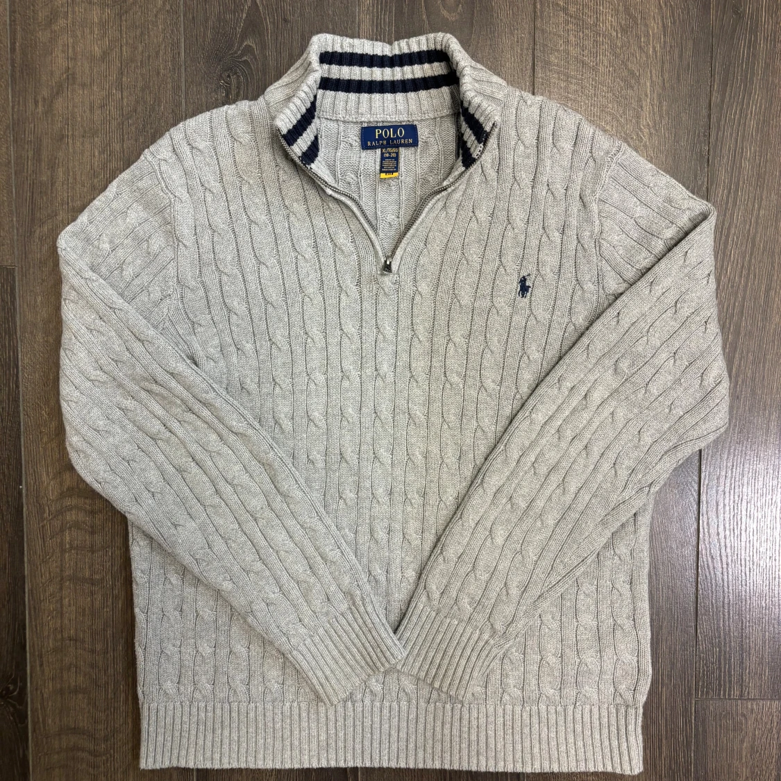 Grå stickad tröja från Polo Ralph Lauren
