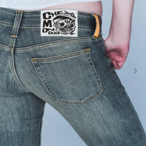 Low waist jeans  - Jätte snygga jeans från weekday, puddly blue🫶🏼så najs passform och trendiga!
