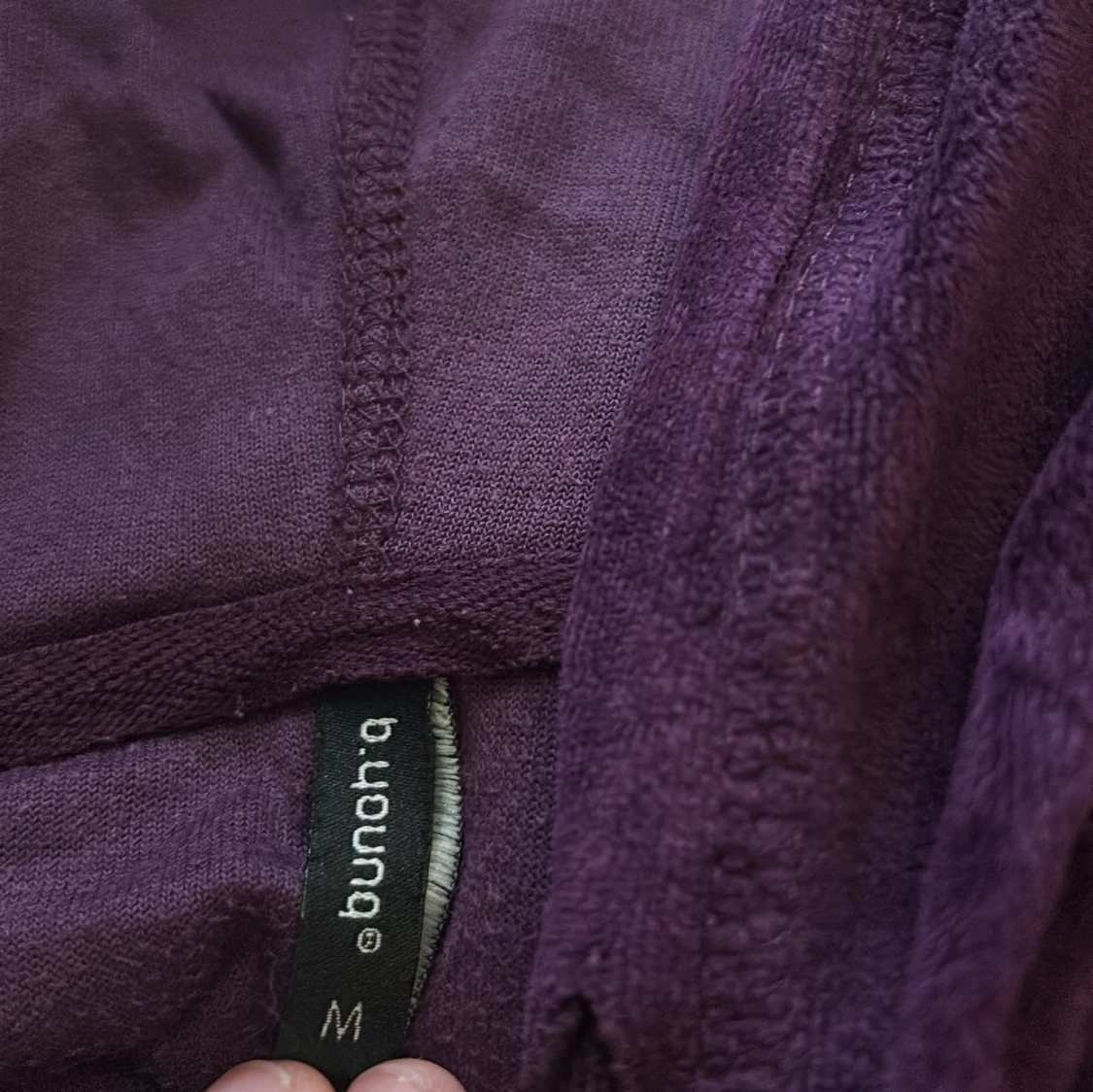 Mörklila hoodie från Bunch - 1
