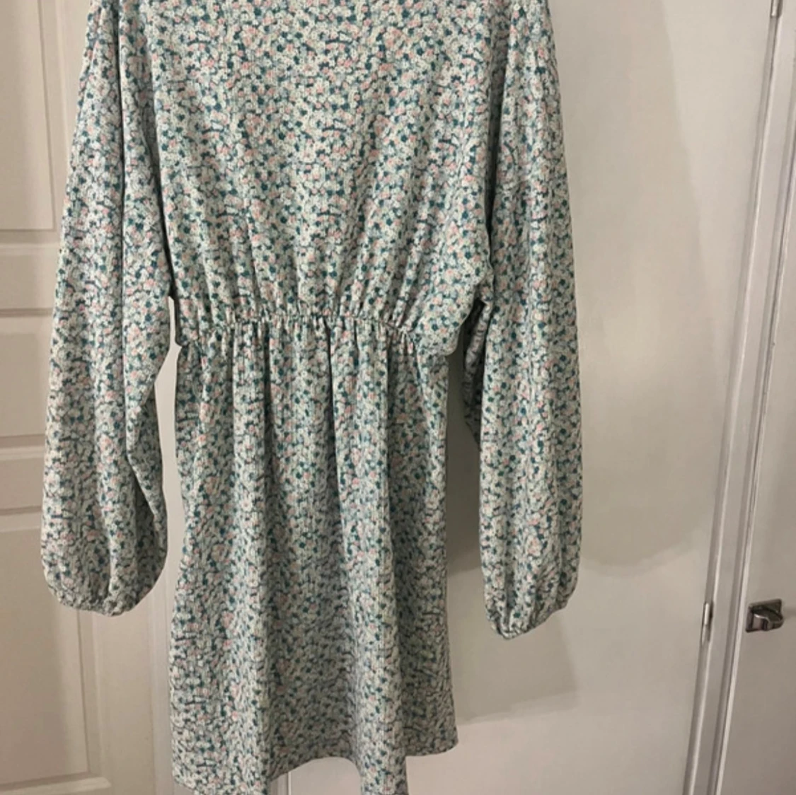 Blommig omlottklänning Gina - 2