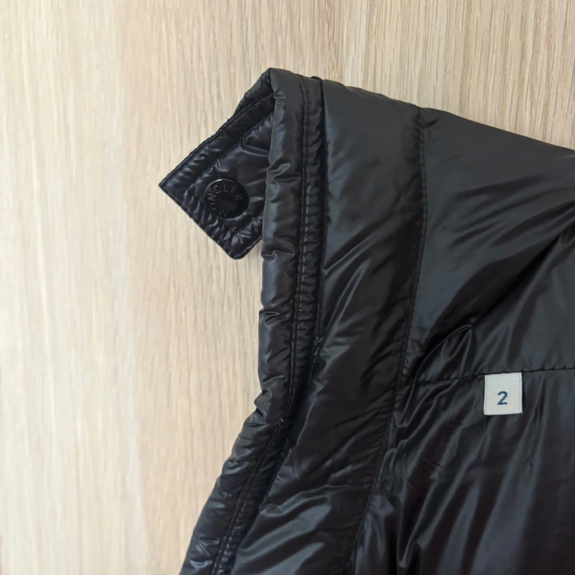 Svart Moncler väst  - 2