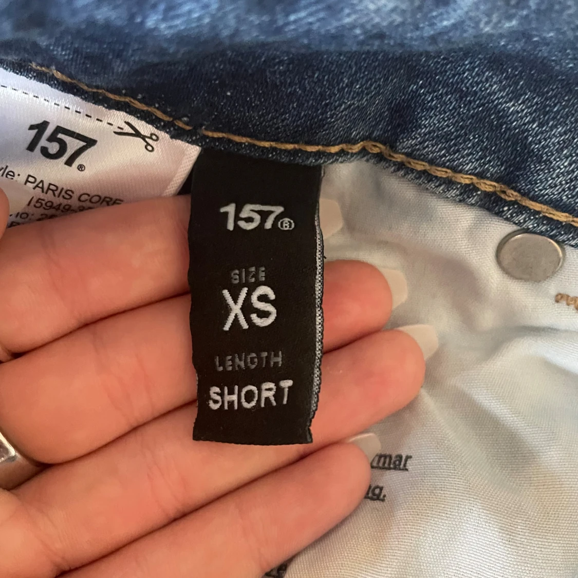 Lågmidjade mörkblåa jeans  - 2