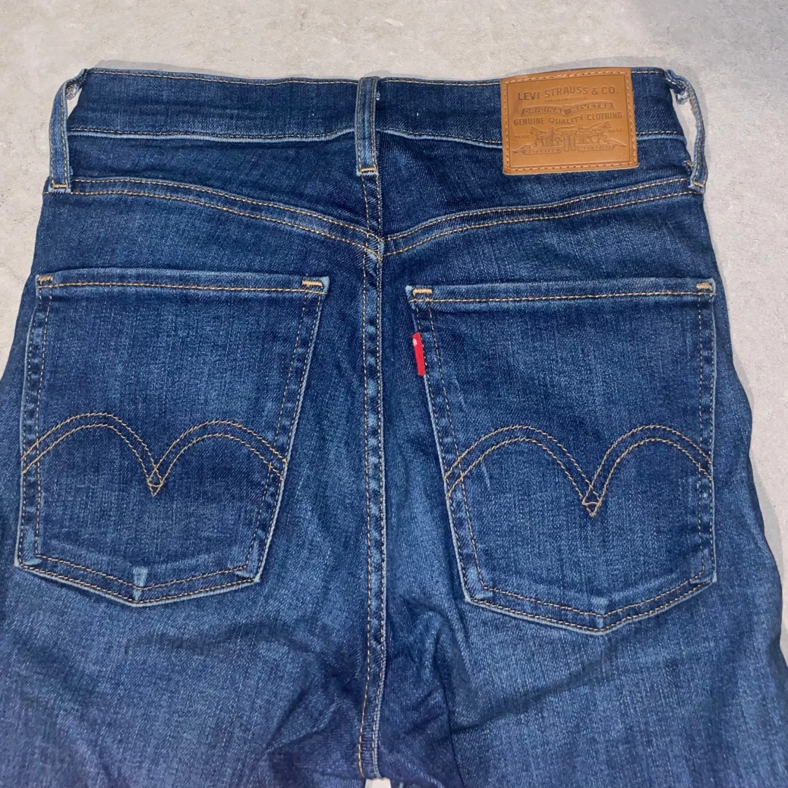 Levi's Mile High Super Skinny Jeans - 2